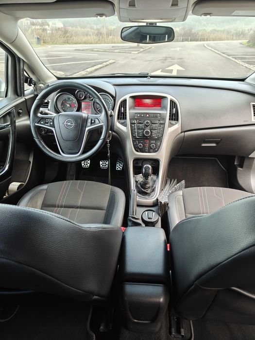 Opel Astra Sports Tourer 1.7