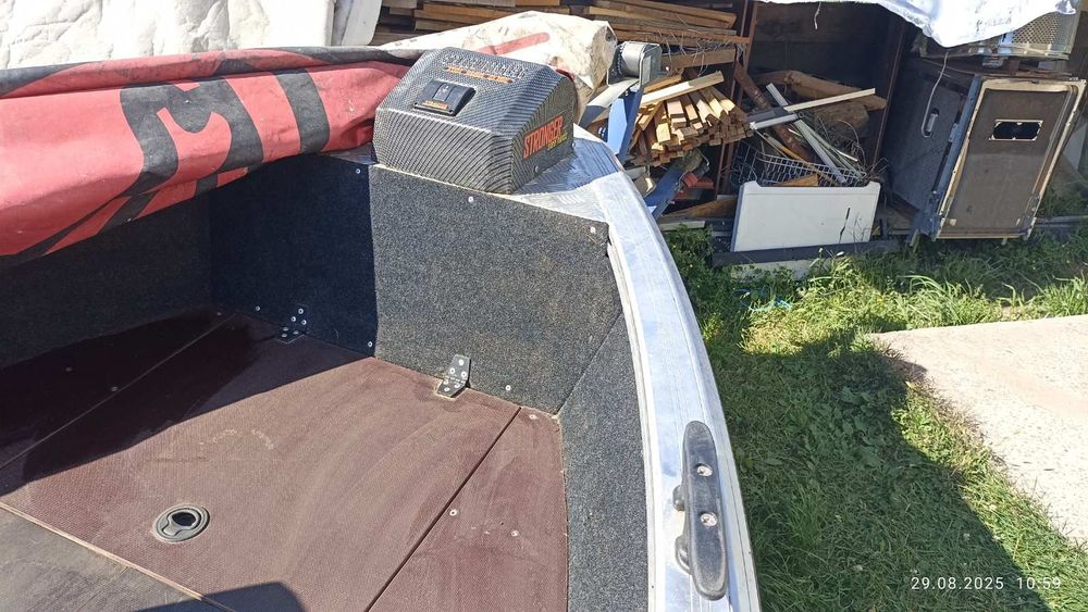 Продам човен windbot 4.0 evo