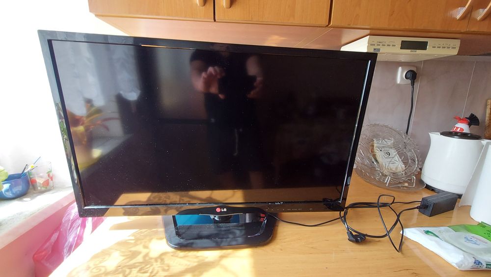 Na sprzedaż  Tv /monitor Lg model LN29450B
