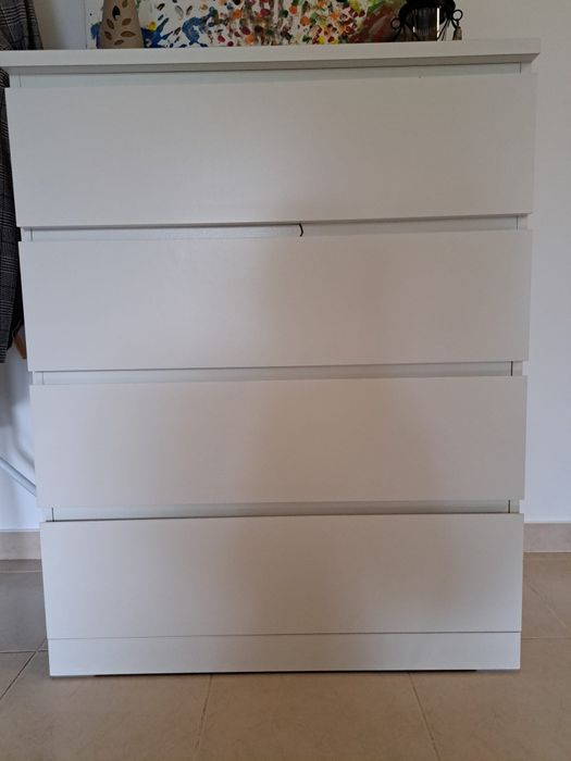 Cómoda MALM ikea