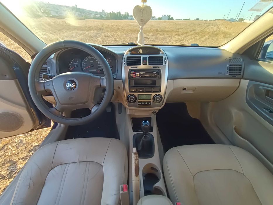 Kia Cerato 1.5 CRDI LD