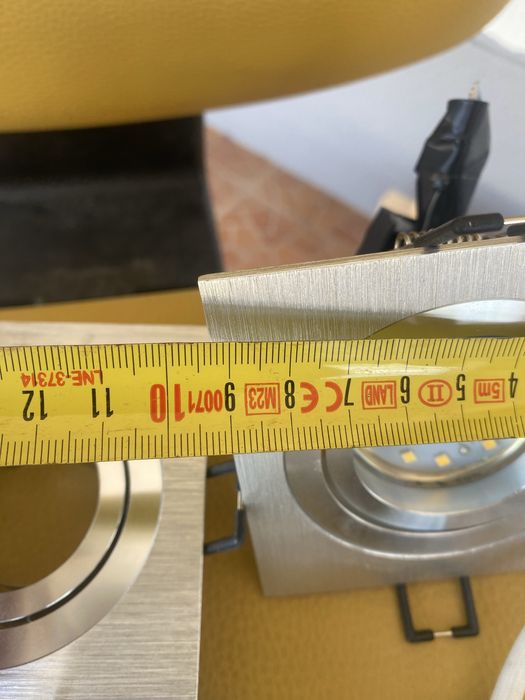 Focos de encastrar usados