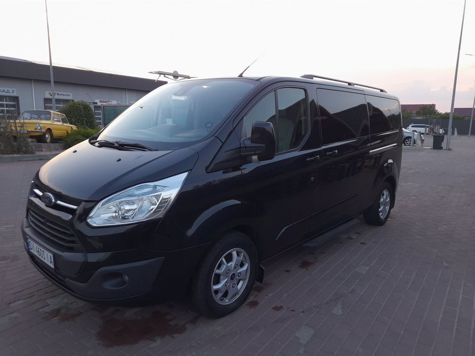 Автомобіль   Ford transit custom