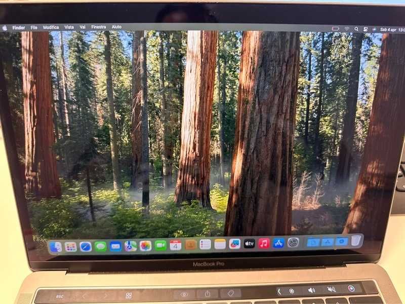 Apple MacBook Pro 13 2019, 256GB SSD 8GB Ram Bateria 100% praticamente nunca usado