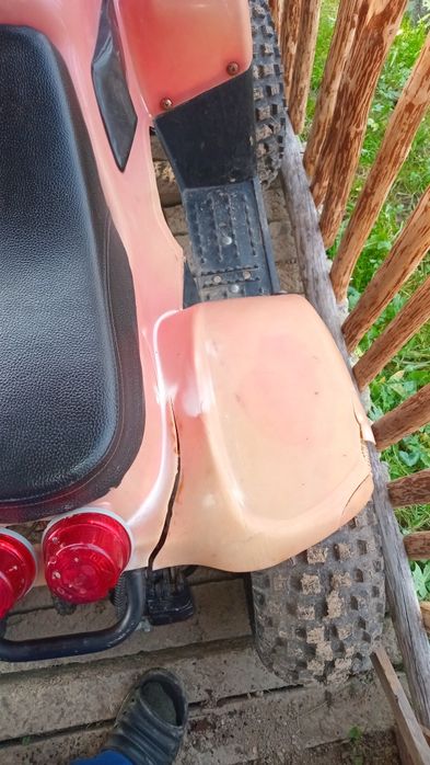 Продам квадроцикл дитячий