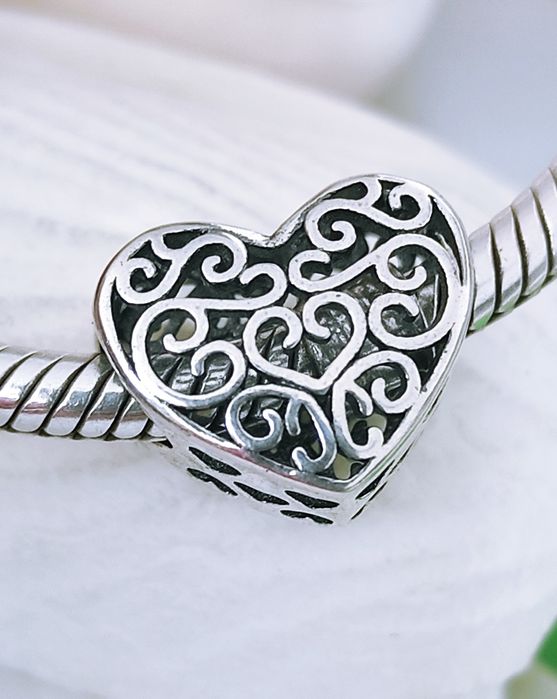 Ażurowe serce charm's s 9 2 5