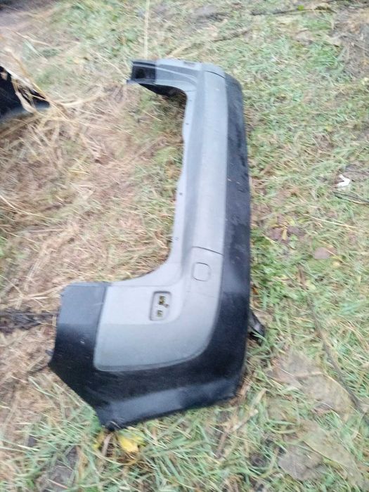 Задний бампер Рено Сценик (Renault  Scenic)