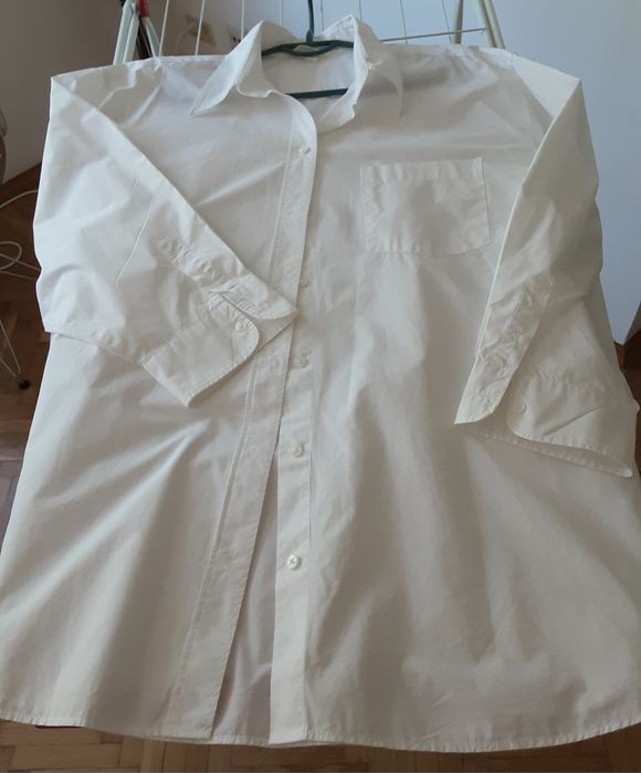 Продам рубашку белую.Размер L,XL.