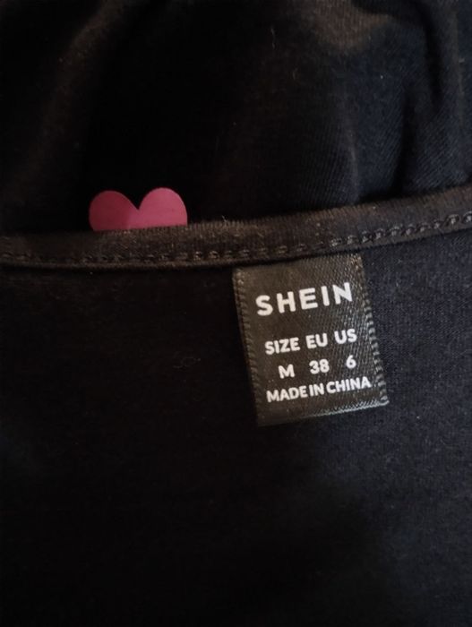 Футболка Shein рукава фонарики р.M
