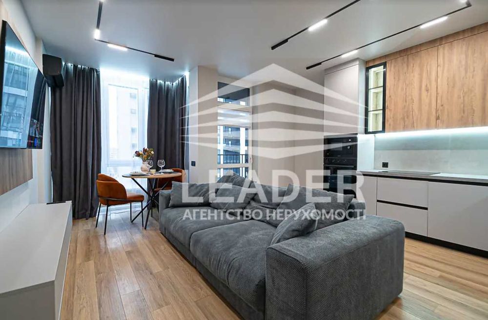 Продам 1кв.Жк"Лісопарковий"-ДИЗАЙНЕРСЬКА-Студія+Балкон-Гардеробка!