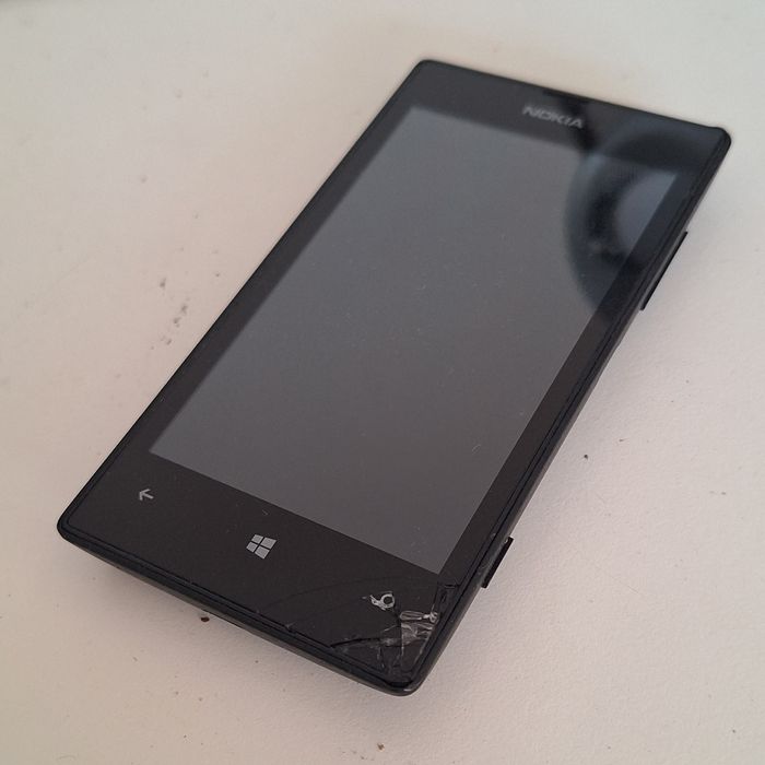 Nokia Lumia 520 z portem micro usb