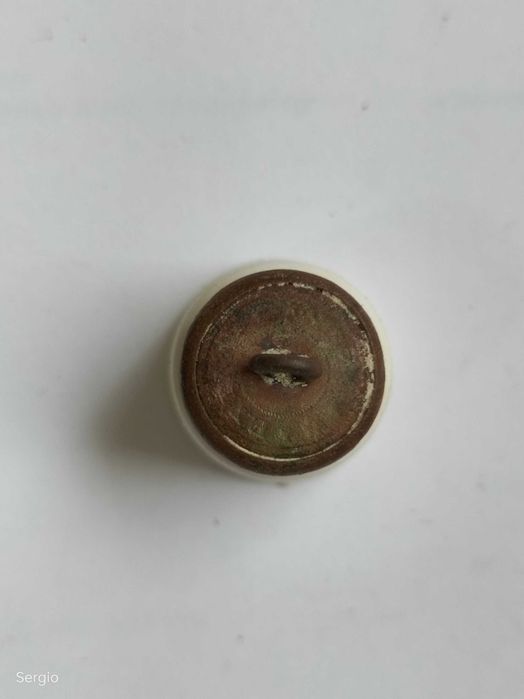 Botão (espada e canhão)  Лот 153
