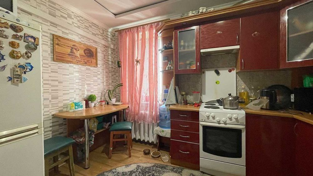 Продажа 2х комнатной квартиры в Соляных. Свежий дом!