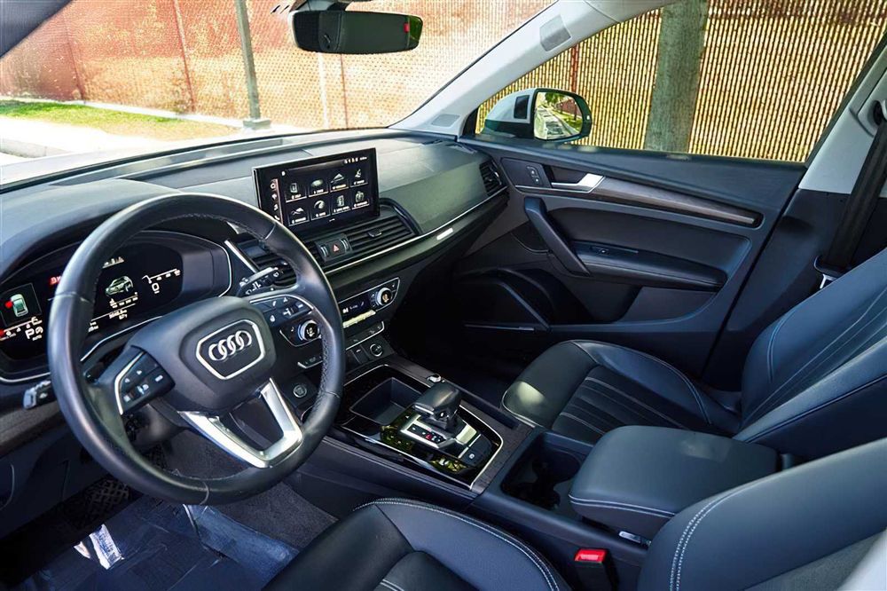 Audi Q5      2024