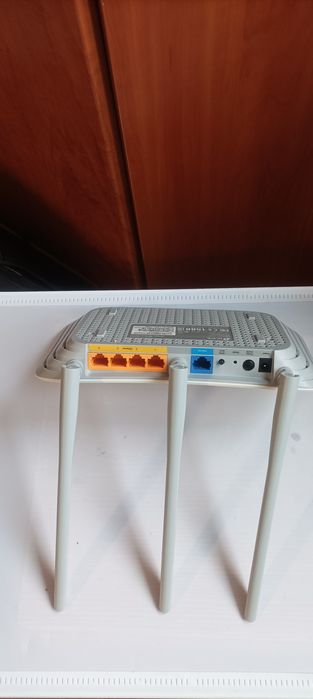 Router bezprzewodowy TP-LINK. TL-WR845N