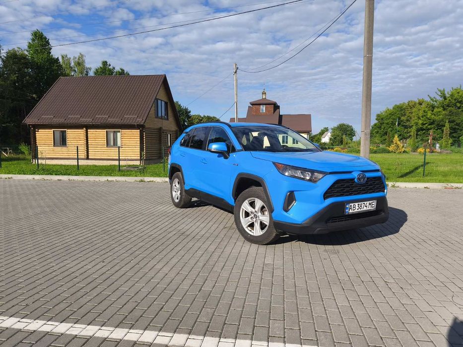Toyota RAV4 2020 гібрид