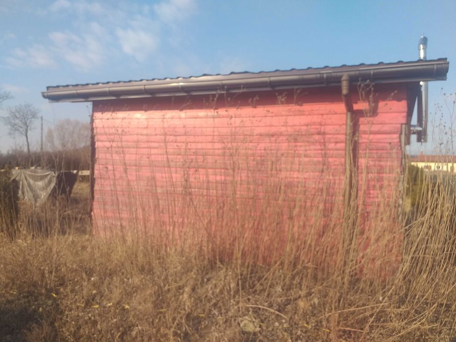 Drewniany domek doz przeniesienia