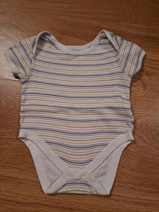 Body chłopięce z krótkim rękawem 74-80 Primark