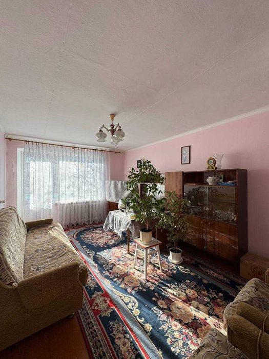 Двокімнатна квартира  Здолбунів-2  ,вулиця  Заводська       36000