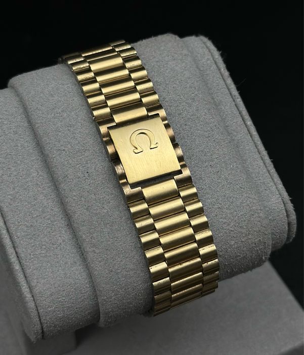 Omega De Ville 396.0948  Square