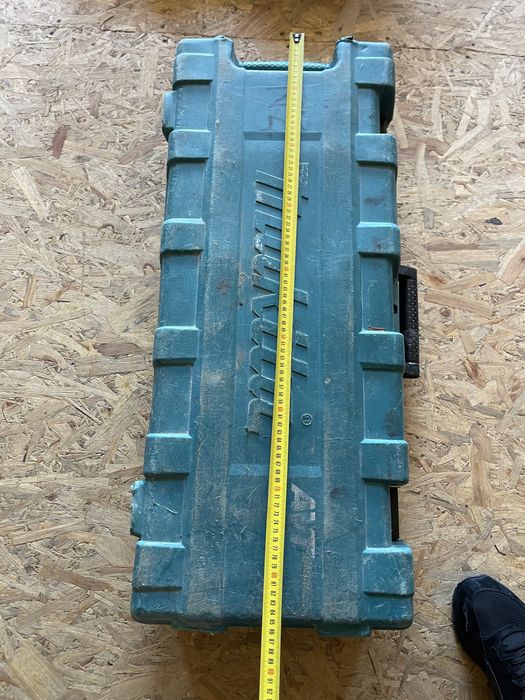 Перфератор  Makita HM1317 C