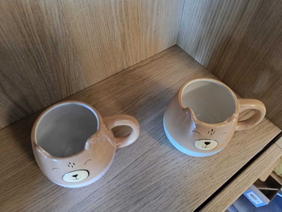 New cat mugs.425564323248220164
