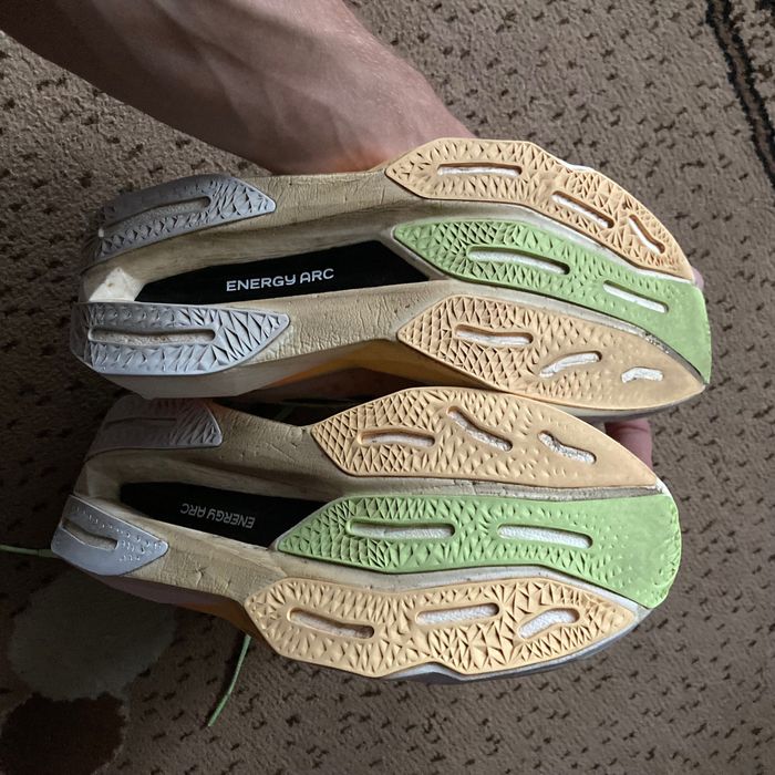 Кросівки new balance new balance new balance fuelcell elite