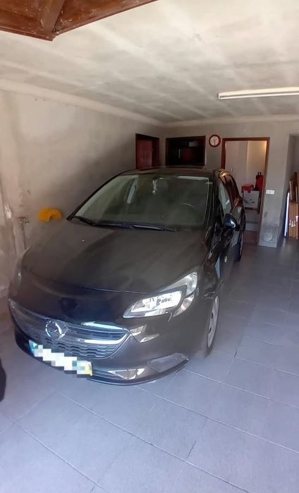 Opel corsa 1.2 Edition