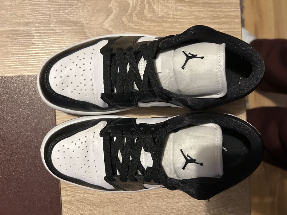 Nike Air Jordan Low