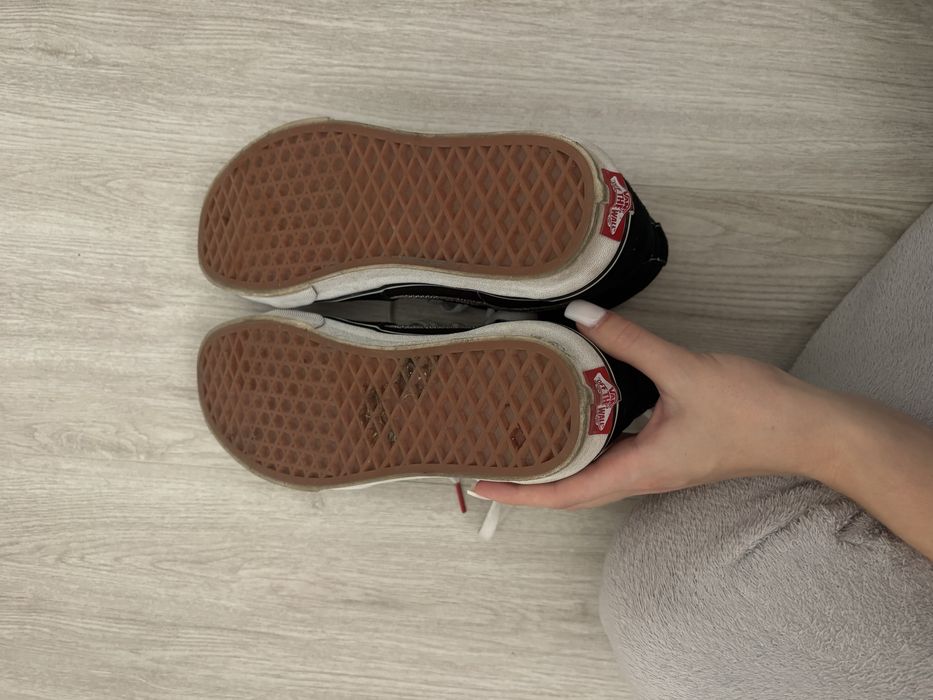 Vans Sk8-Hi  в хорошому стані 38 розмір