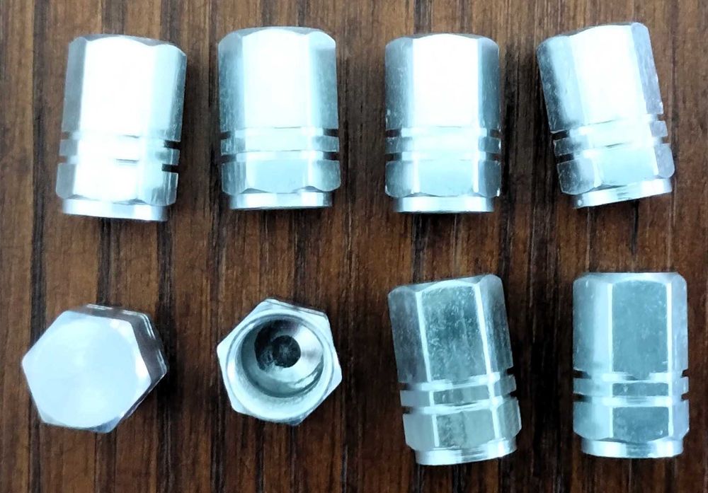 Conjunto 8 Carrapetas Pipos Rodas Mota Bicicleta Carro ETC