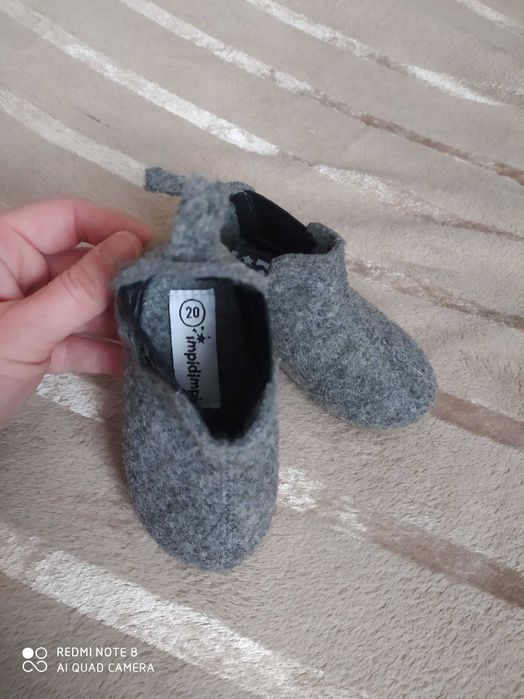 Черевички на дівчинку