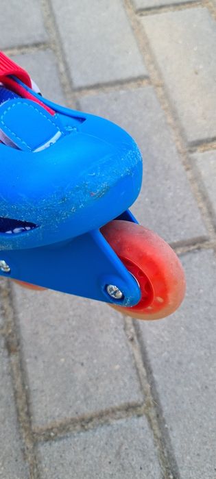 Rolki, ochraniacze i kask