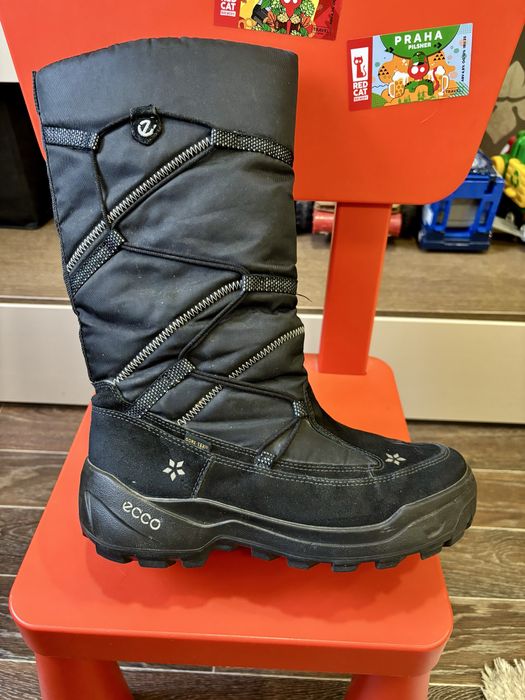 Зимові ботинкі на дівчину