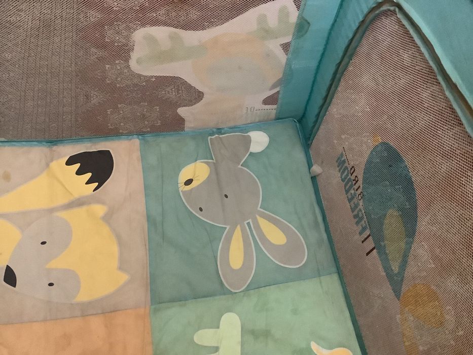 Parque para segurança do bebé