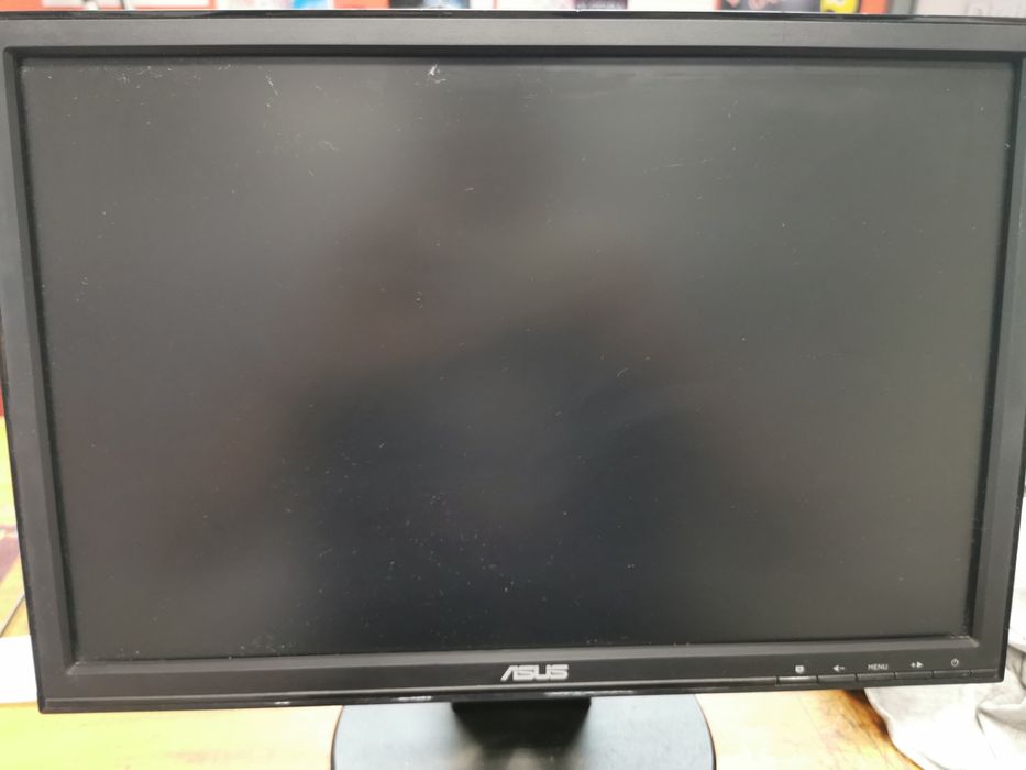 Monitores 17  várias marcas.