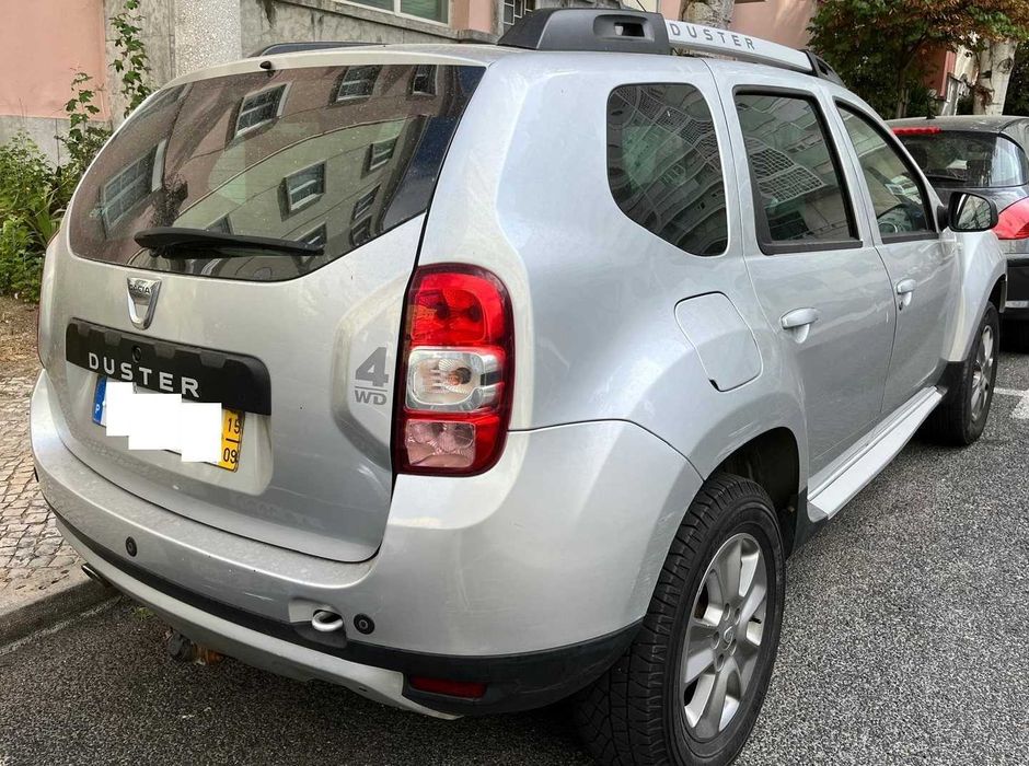 Dacia Duster 1.5 dCi 110cv 4x4 - Set.2015 - Correia Nova