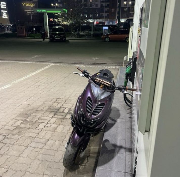 yamaha aerox RT