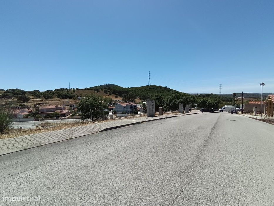 Terreno Urbano para Construção de Moradia | São Bartolomeu de...