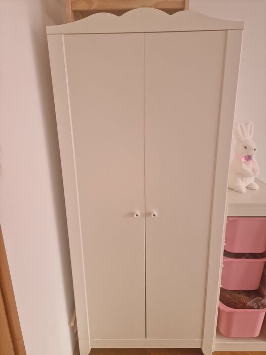 Zestaw (4elementy) ikea meble szafa, regał, stolik do pokoju dziecka