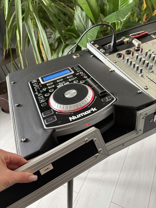 DJ контроллер в проф.кейсе| Numark NDX400 + Studiomaster Fusion