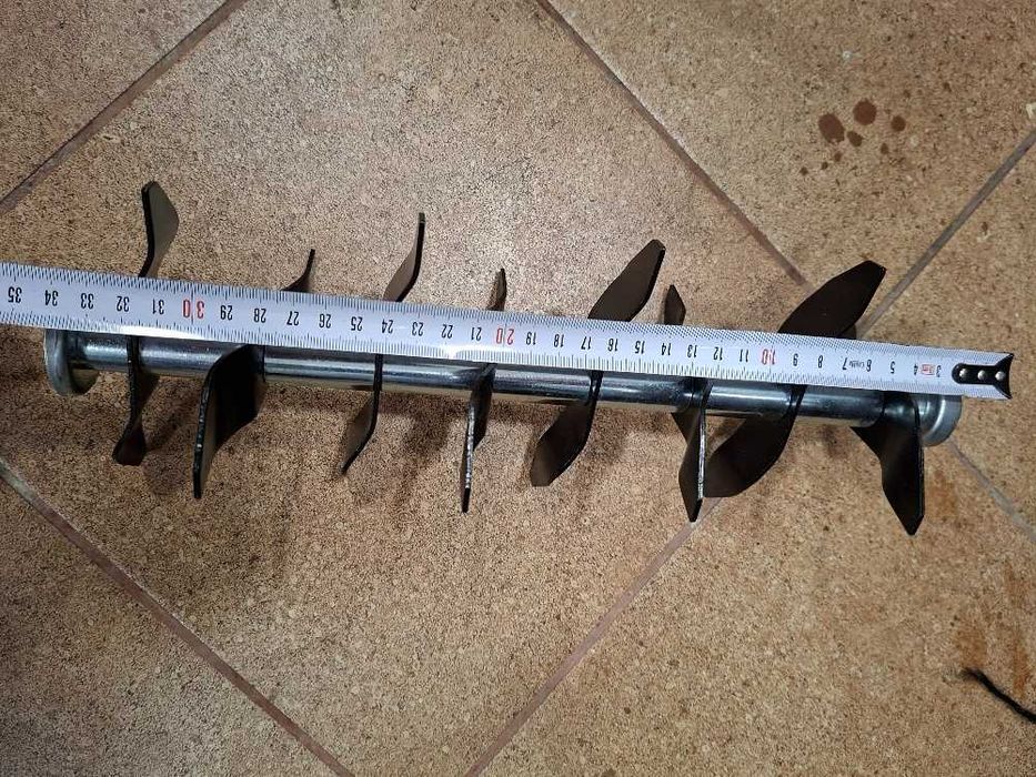 Wałek nożowy do Areatora HECHT dł 36cm