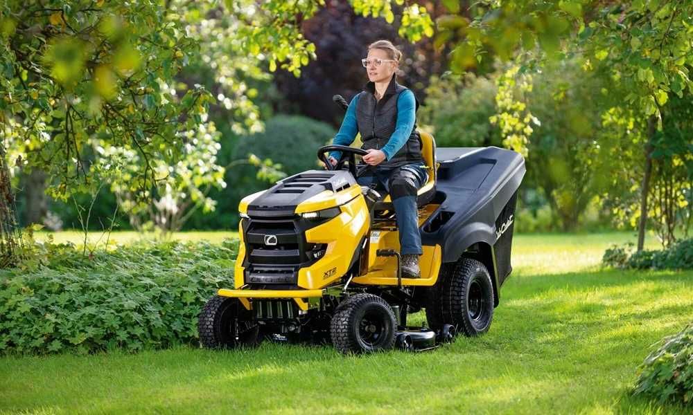 Traktor ogrodowy Cub Cadet XT2 QR106 Kawasaki Dostępny od ręki!