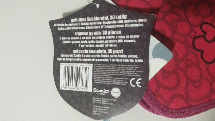 Estojo Completo HELLO KITTY Sanrio License ORIGINAL 30 peças NOVO