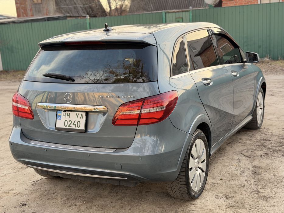 Продам Mercedes - Benz  Електромобіль