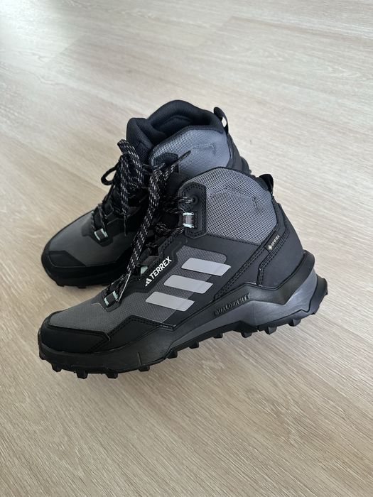 buty trekkingowe TERREX AX4