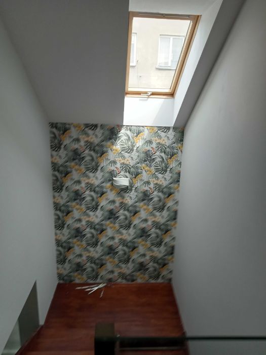 Malowanie, układanie paneli , elementy dekoracyjne mieszkań.