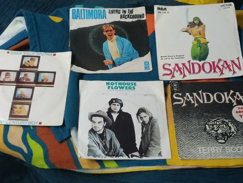 Lote de cinco vinis single