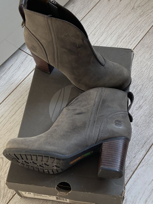 Sprzedam botki marki Timberland