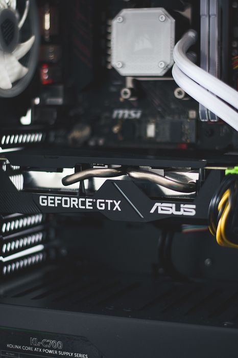 PC:ryzen 7 5800x, GTX1660Super, 32GB RAM, 1TBssd, Water cooler corsair